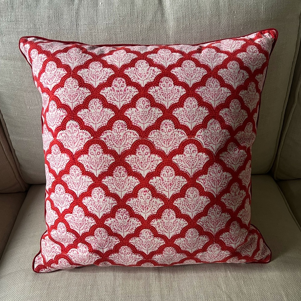 Roller Rabbit Jenna Pillow Cover + Insert